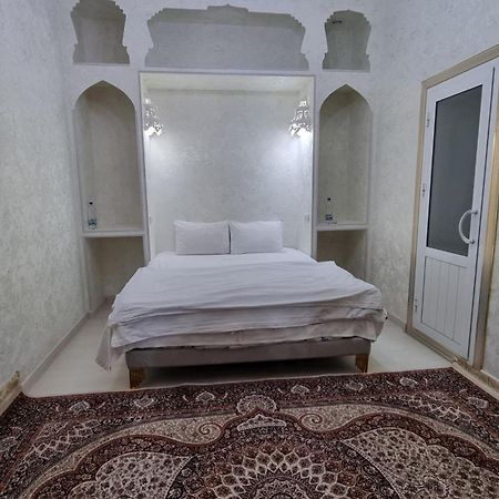 Hotel Registon Zargaron Samarkand Bagian luar foto