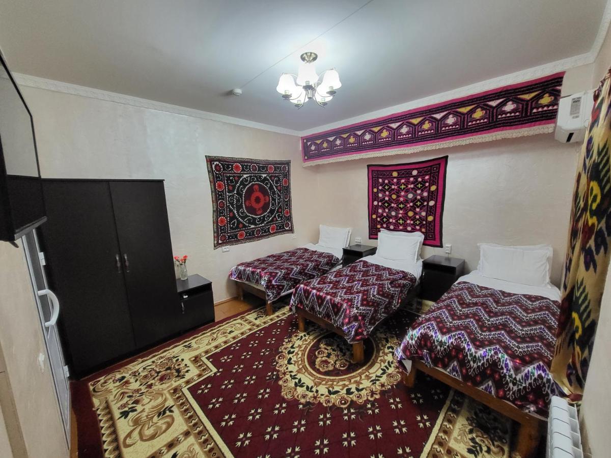 Hotel Registon Zargaron Samarkand Bagian luar foto