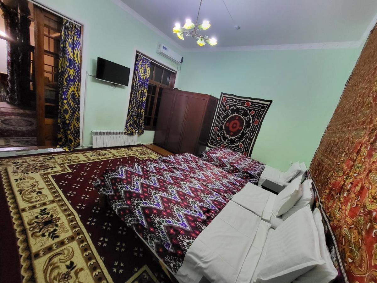 Hotel Registon Zargaron Samarkand Bagian luar foto