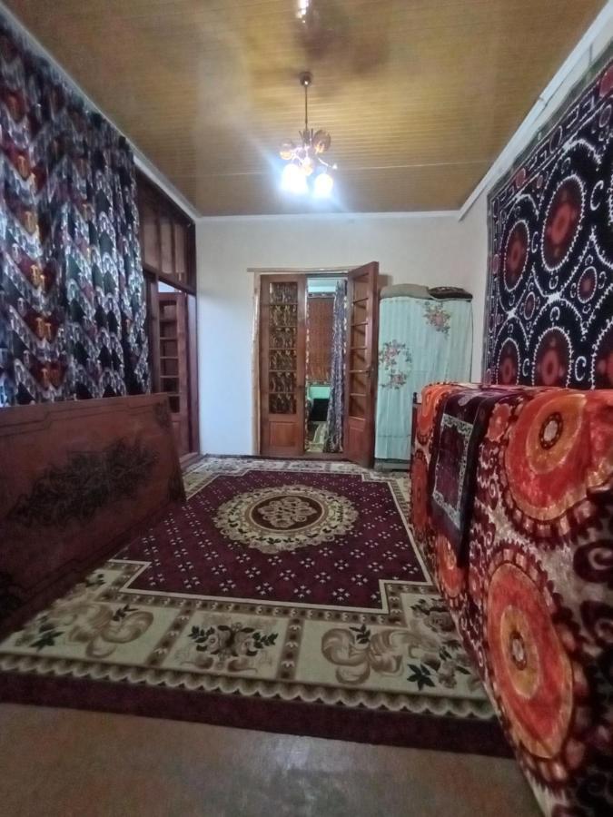 Hotel Registon Zargaron Samarkand Bagian luar foto